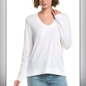 NWT Tommy Bahama Kauai Jersey Long Sleeve vneck , white  size medium
